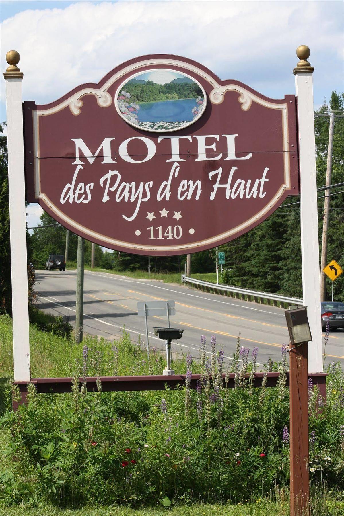 Motel Des Pays D'En Haut Val-David Extérieur photo
