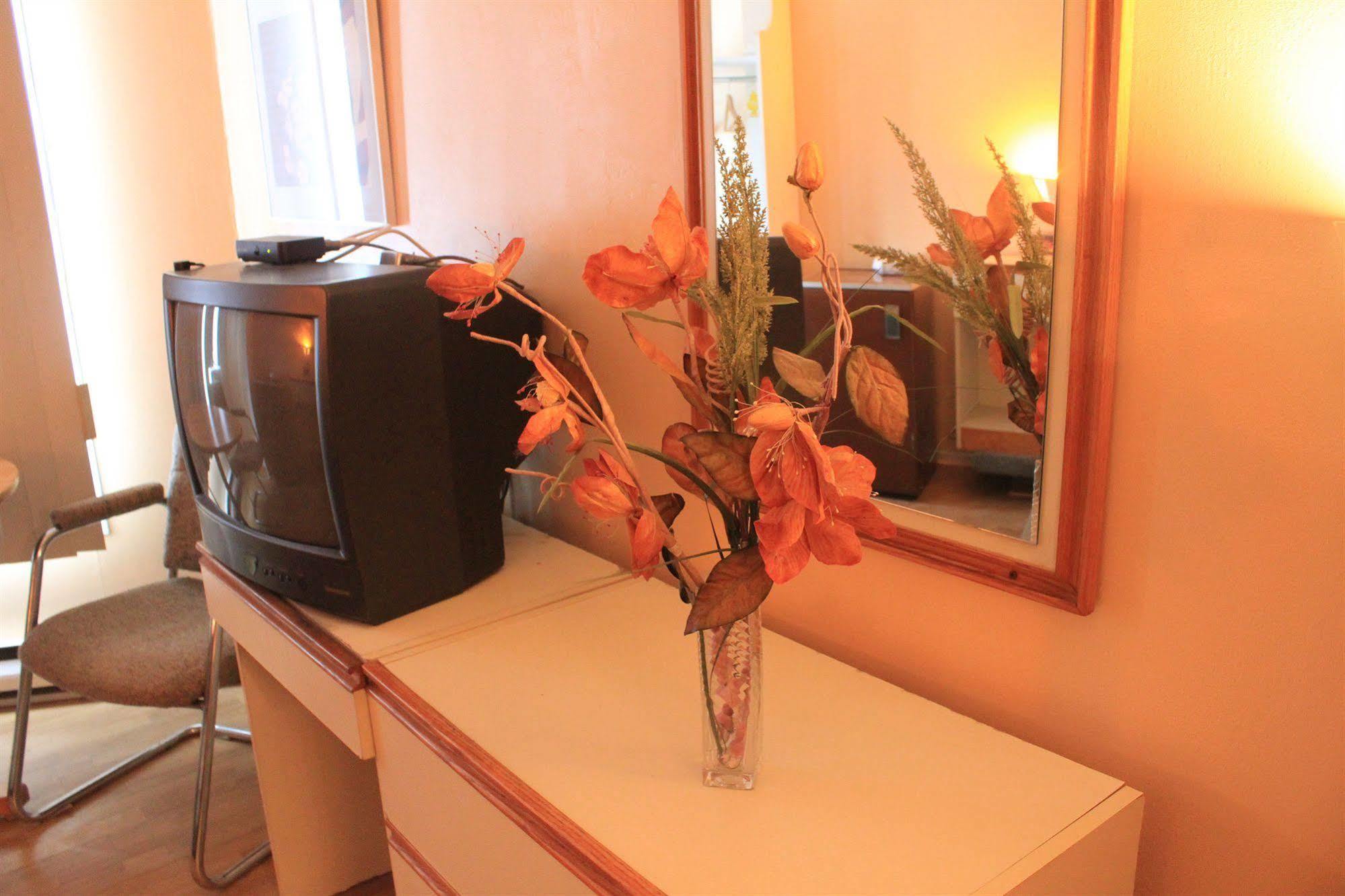 Motel Des Pays D'En Haut Val-David Extérieur photo